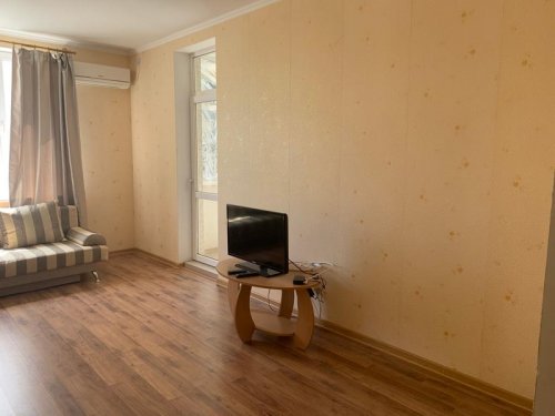 Квартира в Евпатории две комнаты ул. Демышева Цена 12 500 000 руб. №20305