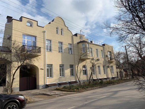 Сдается в аренду квартира в Евпатории Цена 13000 руб. месяц №290